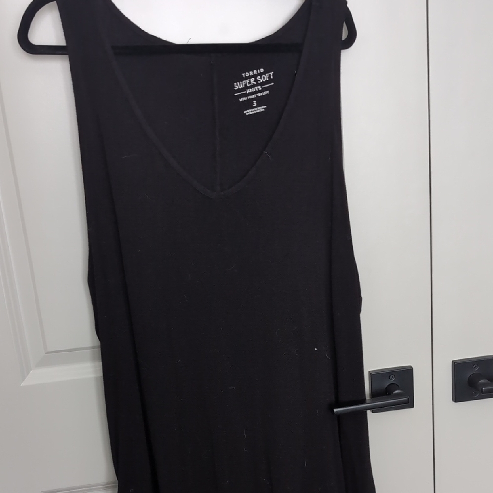 Torrid Black V-Neck Super Soft Tank Top